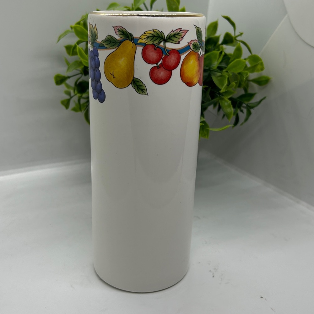 Floral and Fruit Design Ceramic Vase 
8”X 3” inches. MADE IN JAPAN - Picture 6 of 10